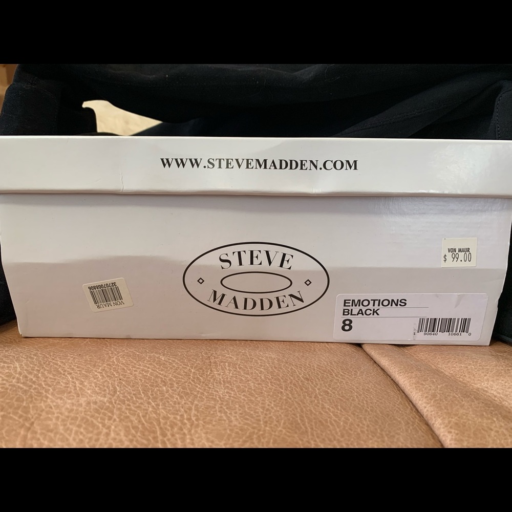 STEVE MADDEN Tall Black Boots - Picture 2 of 2